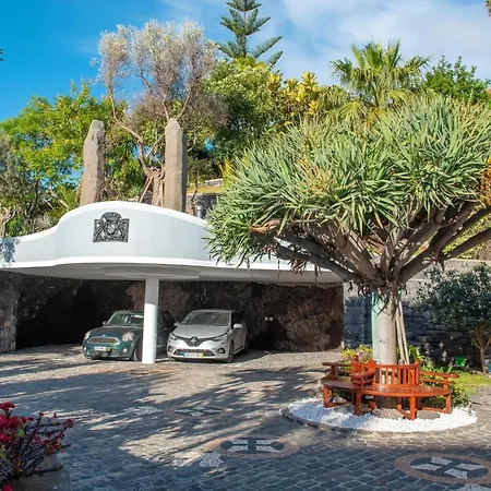 Studio With Shared Pool Enclosed Garden And Wifi At Canico 1 Km Away From The Beach
