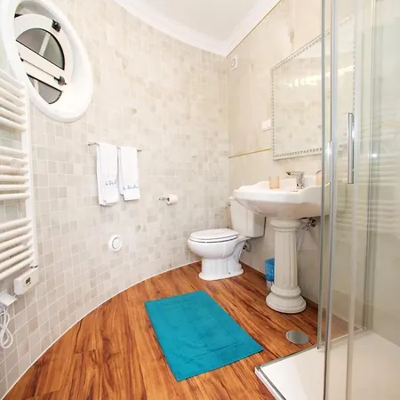 Studio With Shared Pool Enclosed Garden And Wifi At Canico 1 Km Away From The Beach