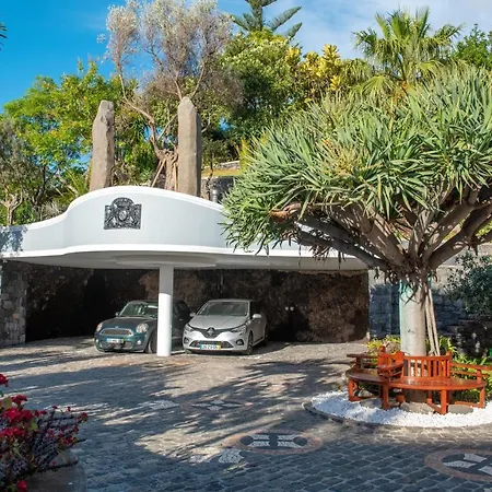 Studio With Shared Pool Enclosed Garden And Wifi At Canico 1 Km Away From The Beach